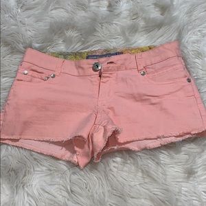 peach pink jean shorts!!